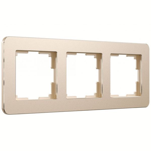 Рамка на 3 поста Platinum шампань Werkel W0032611