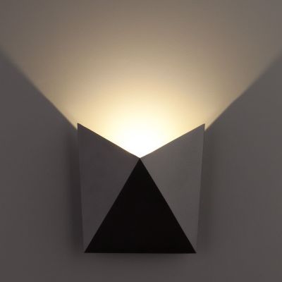 Уличный светодиодный светильник Batterfly черный Elektrostandard 1517 Techno LED черный