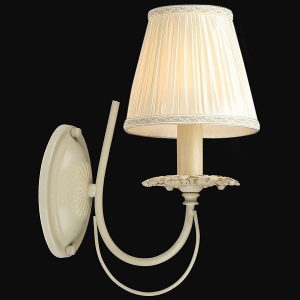 Бра Maytoni ARM326-01-W