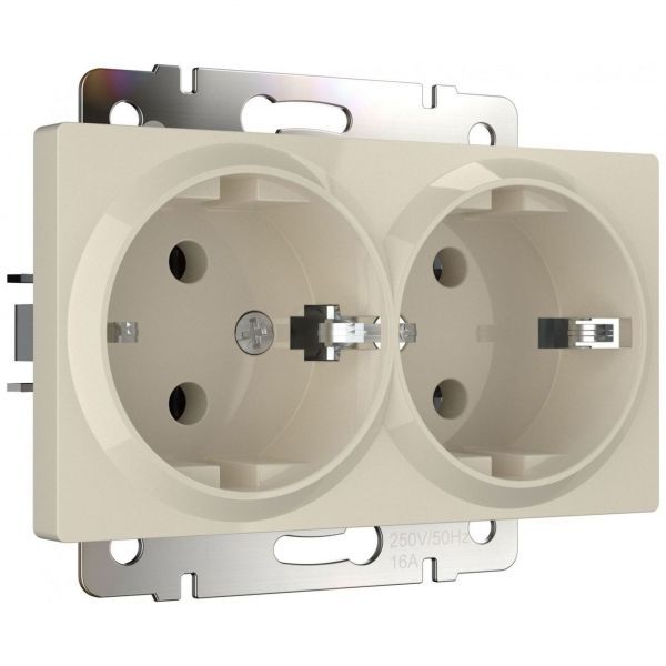 Розетка двойная с заземлением Werkel W1172003 слоновая кость (WL03-SKG-02-IP20)