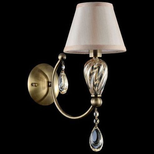 Бра Maytoni RC855-WL-01-R