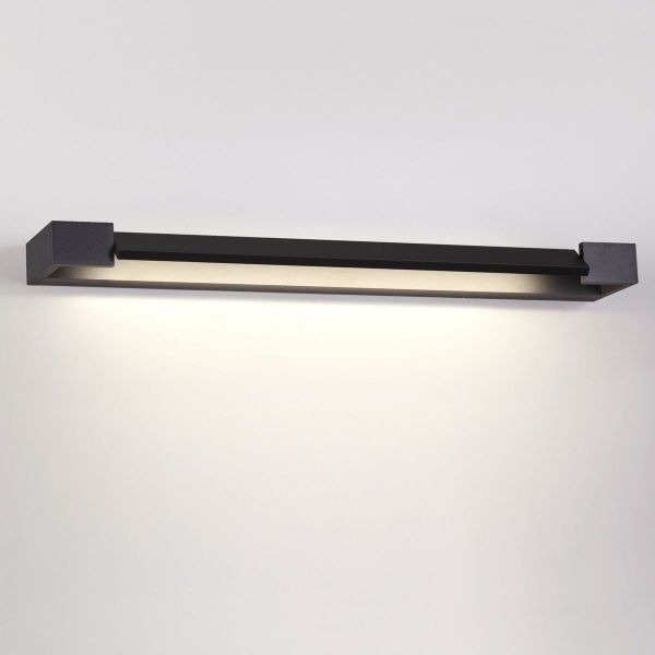 Настенный светодиодный светильник Odeon Light Arno 3888/18WB