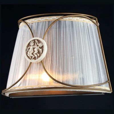 Бра Maytoni ARM365-01-R